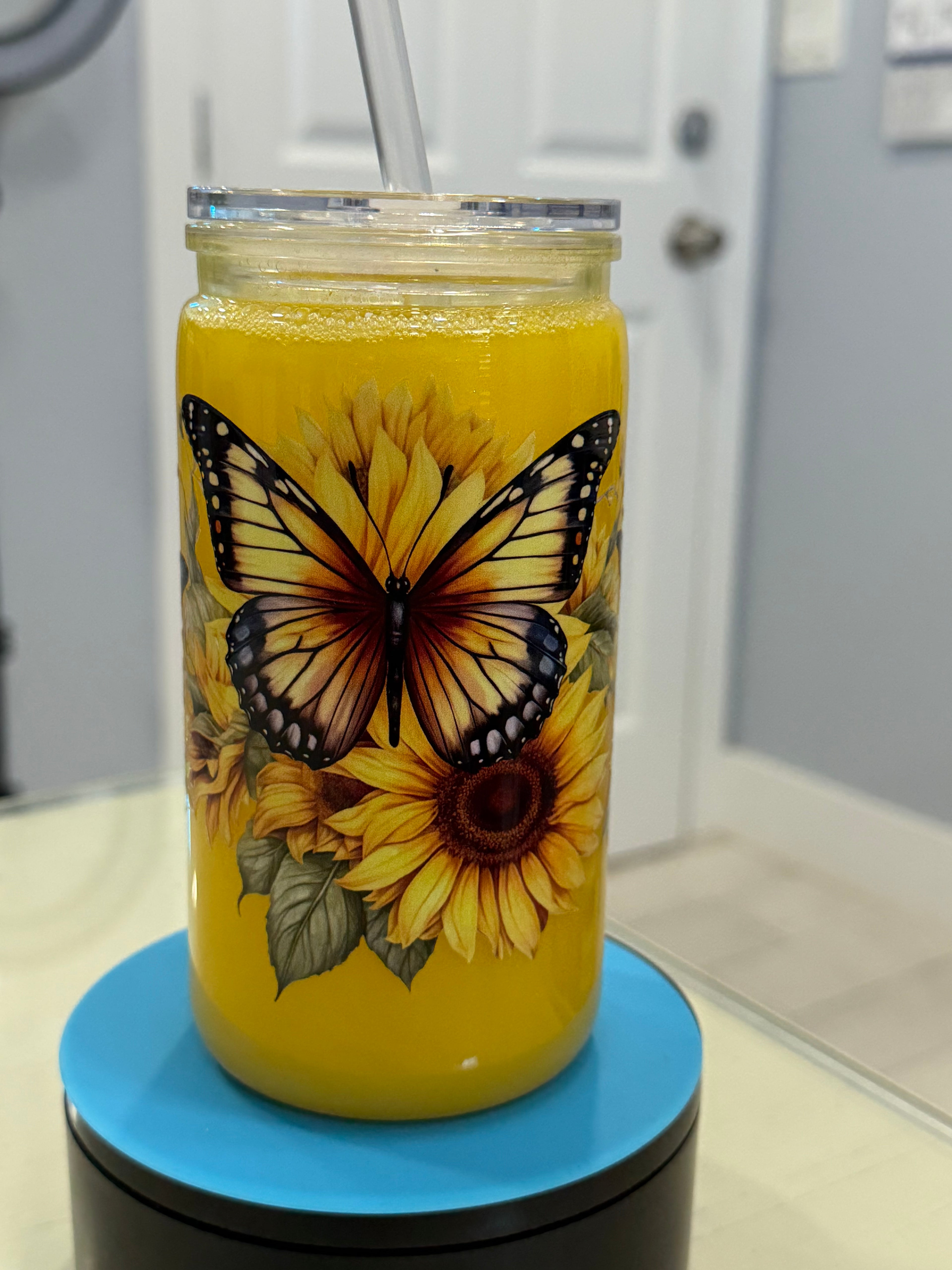 (07) Premades: lava tumblers and snow globe tumblers