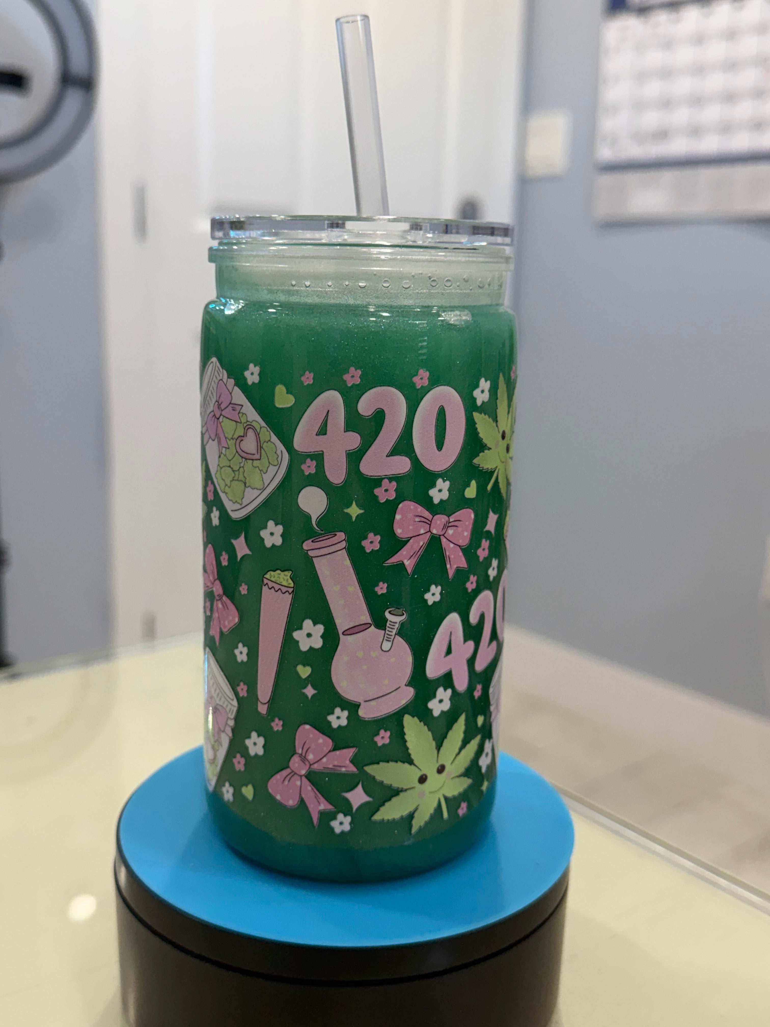 (07) Premades: lava tumblers and snow globe tumblers