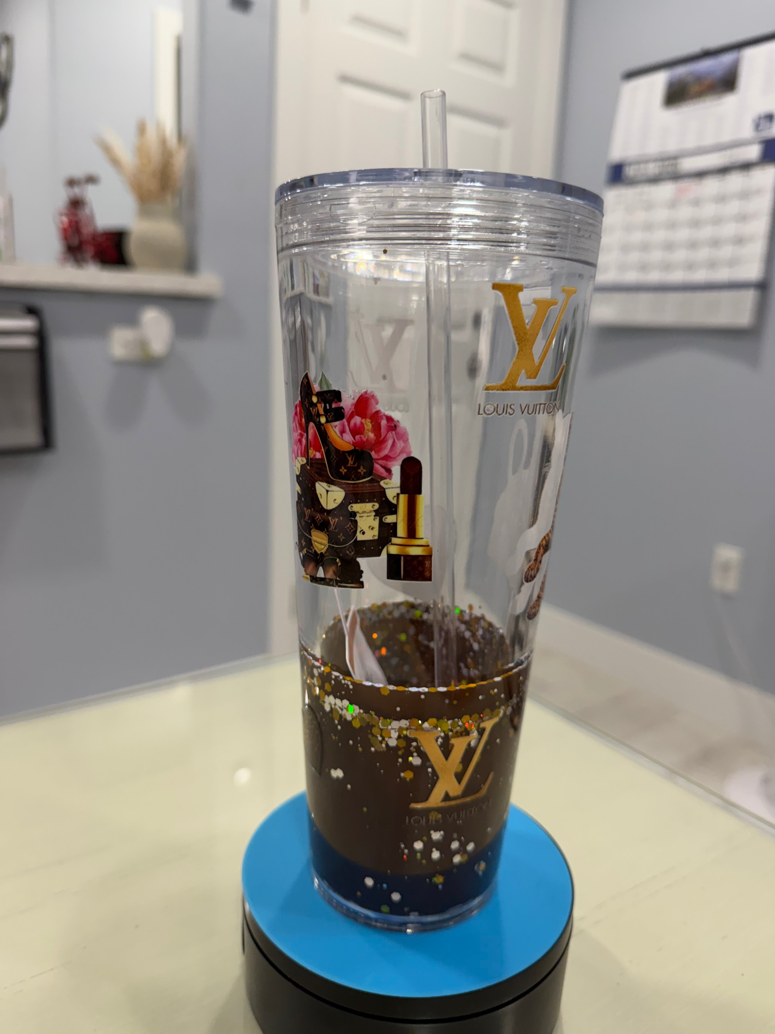 (06) Premades: lava tumblers and snow globe tumblers